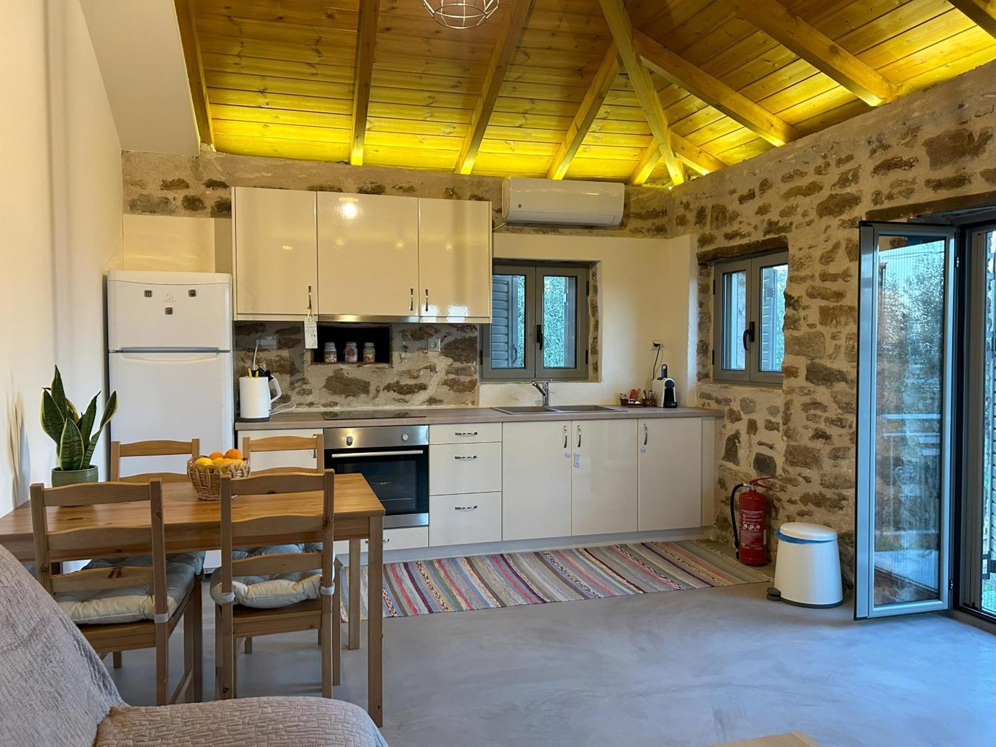Villa Messinian Stone House Extérieur photo